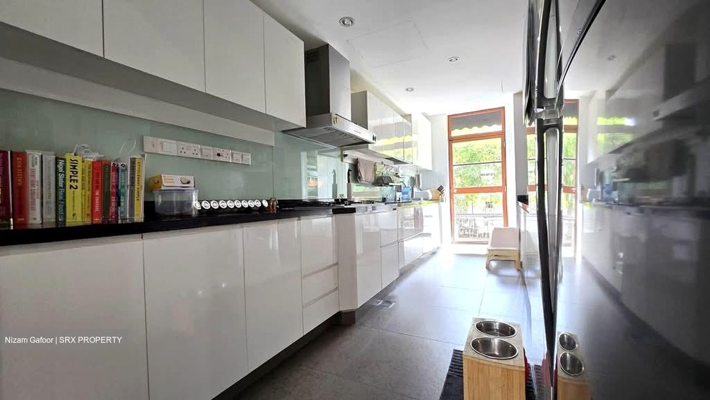 Bournemouth Road (D15), Terrace #597188231